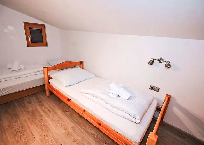 Reini 20 By Interhome Kaprun